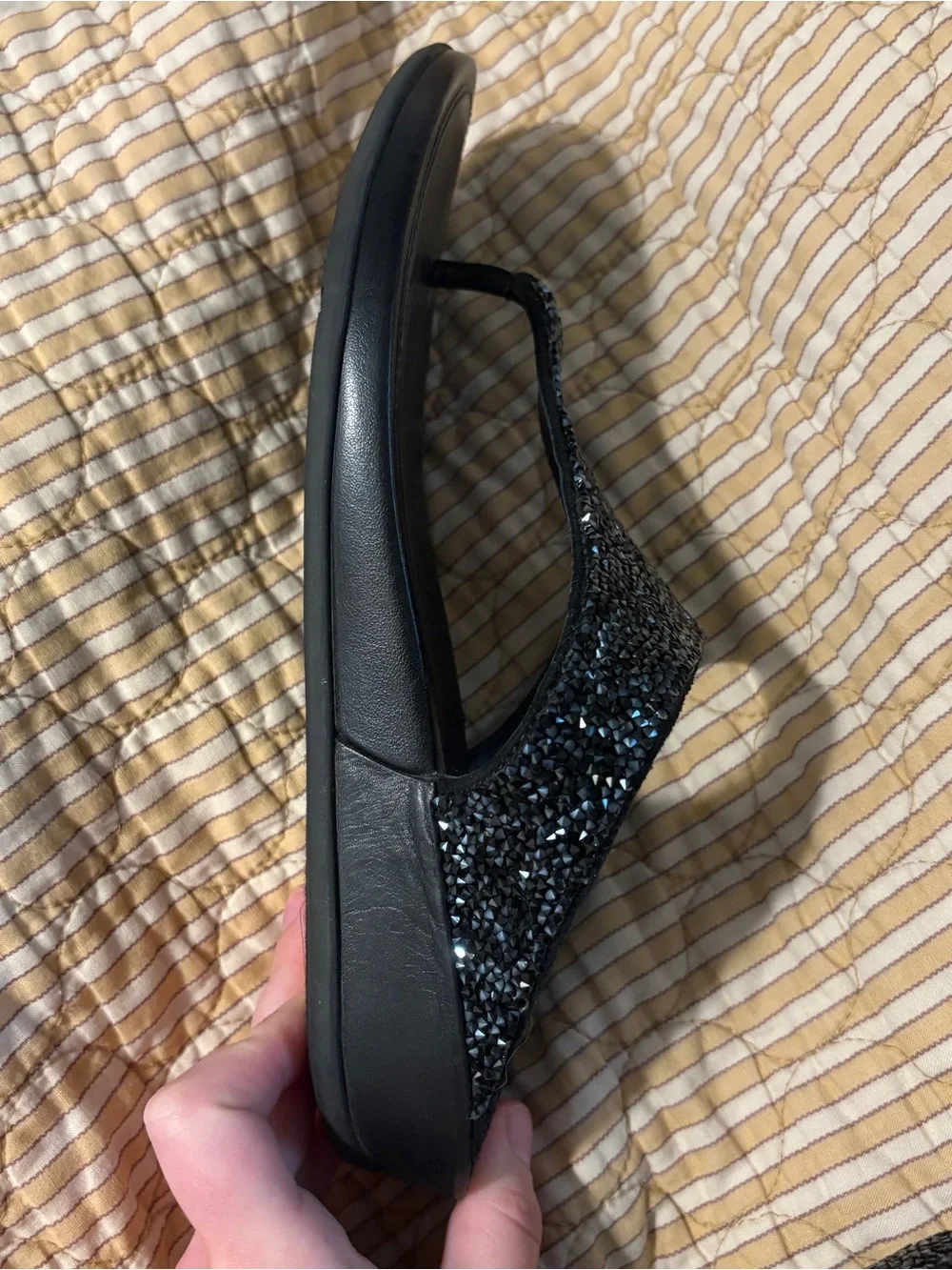 FitFlop Black Glitter Beaded Toe-Post Sandals / Flip Flops Size 8 - Picture 5 of 6